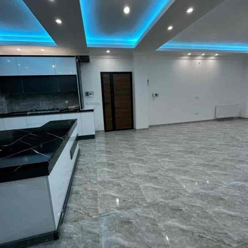 آپارتمان نوساز دو خواب